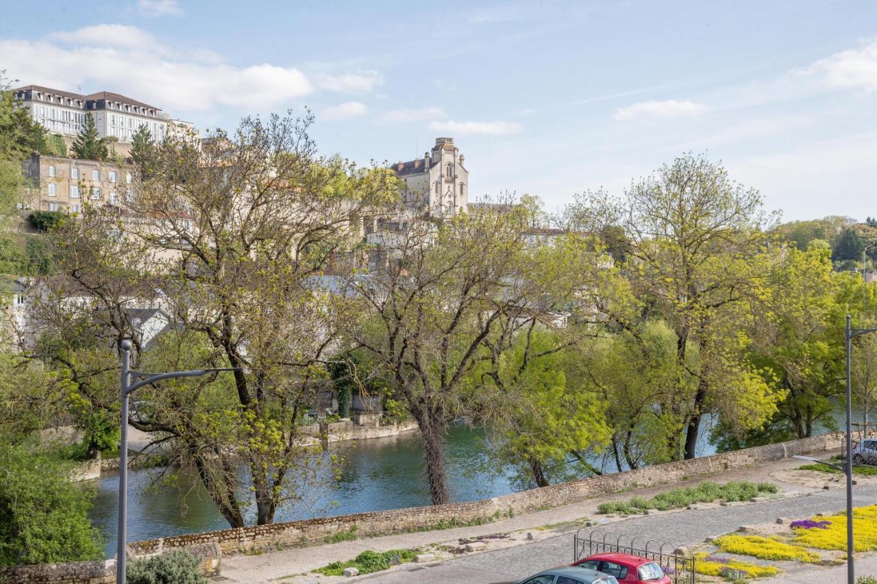 Superbe Appartement Dans Le Centre Historique Poitiers Exteriér fotografie